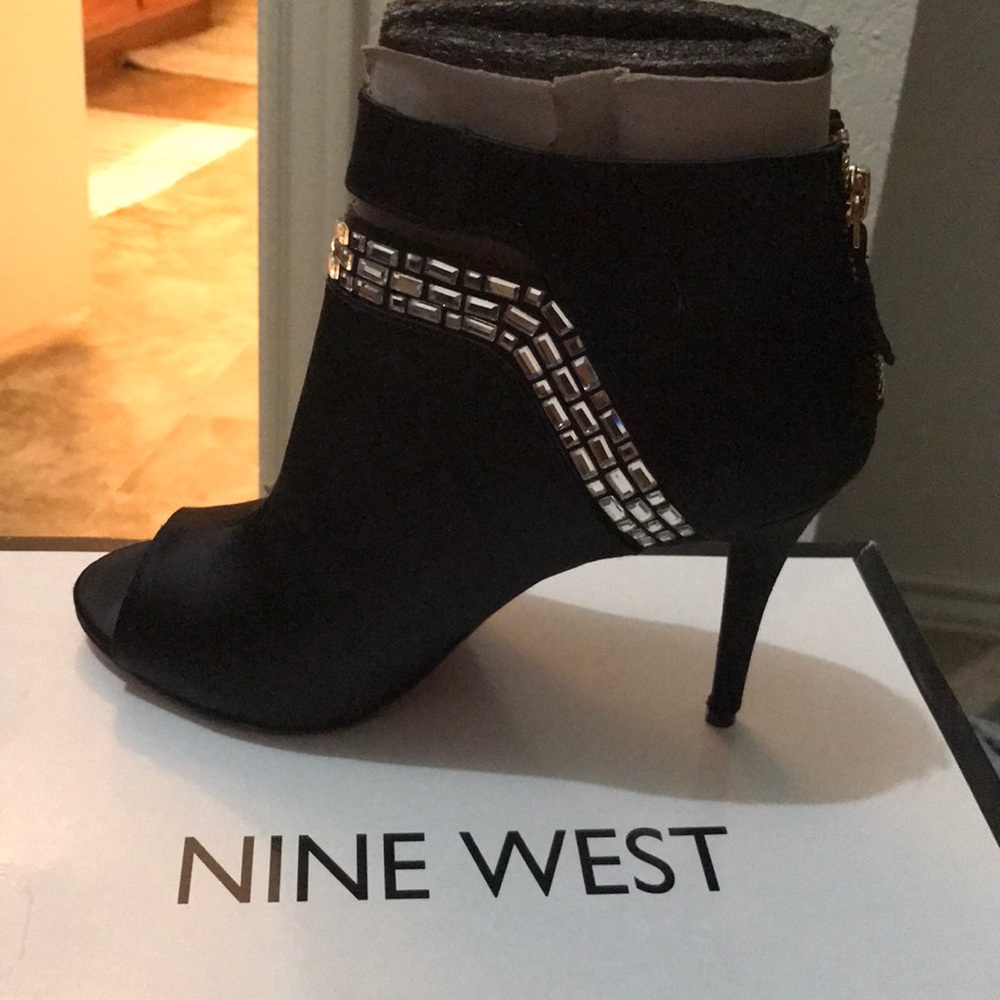 Open toe satin booties